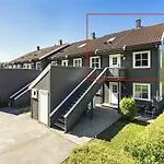 Family-friendly, Spacious Apartment, Parking Apartmán *