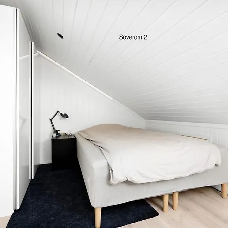 Family-friendly, Spacious Apartment, Parking *