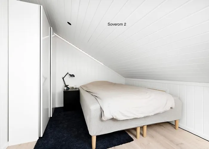 Family-friendly, Spacious Apartment, Parking *